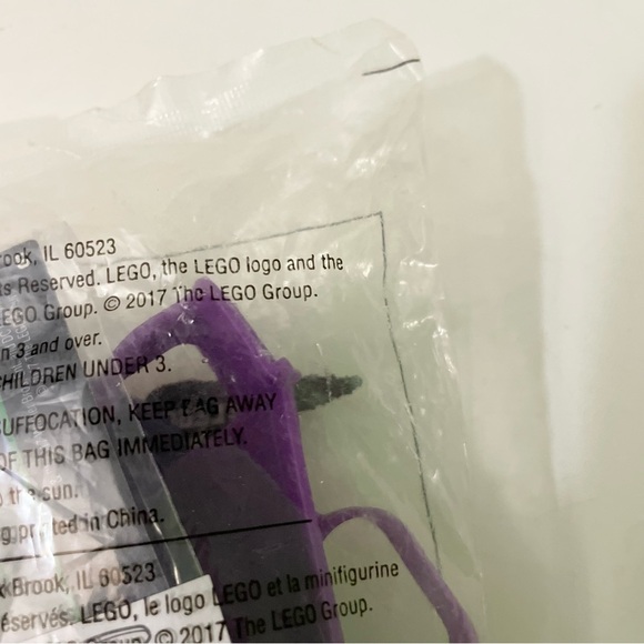 McDonalds Lego Batman Movie Batgirl Viewer Toy - Picture 9 of 11